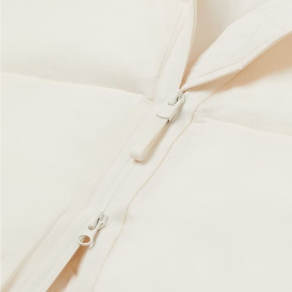 H&M Puffy Jacket 🧥 - Picture 2 of 10